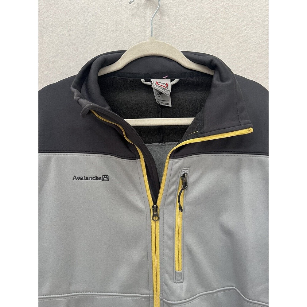 Avalanche Jacket Mens Large gray Soft Shell Weather Shield Pockets zip ski snow - Picture 3 of 10
